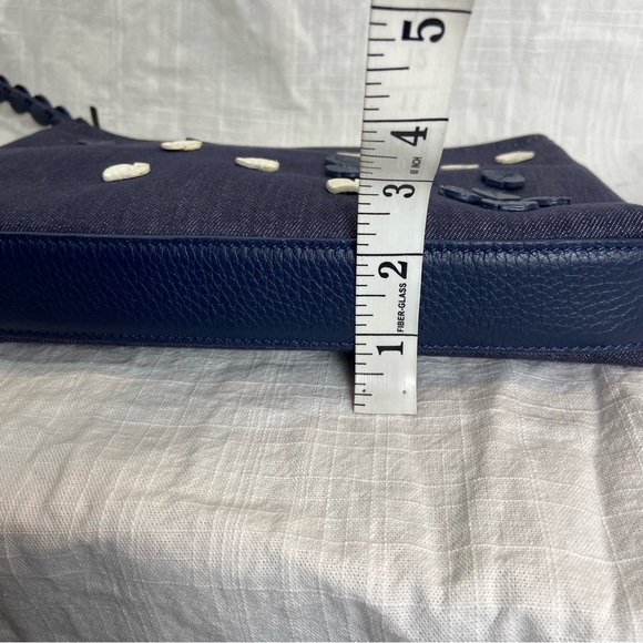 Kate Spade “On Purpose” Denim Wristlet – Floral Embroidered, NWT - Picture 2 of 11